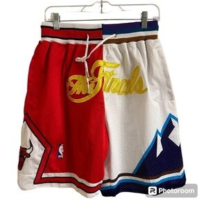 Just Don Men Lg Hardwood Classic Basketball Shorts 1997 NBA Finals Bulls Vs Jazz